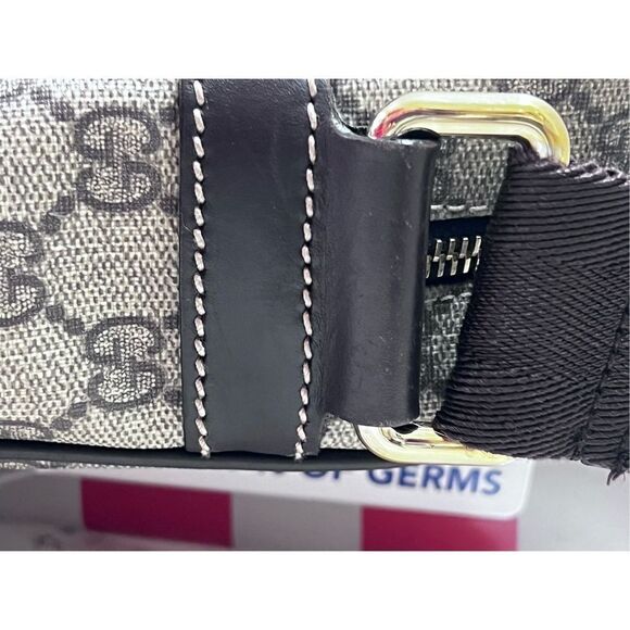 GUCCI GG Supreme Coated Canvas Shoulder Crossbody Unisex Messenger Bag - Picture 7 of 16